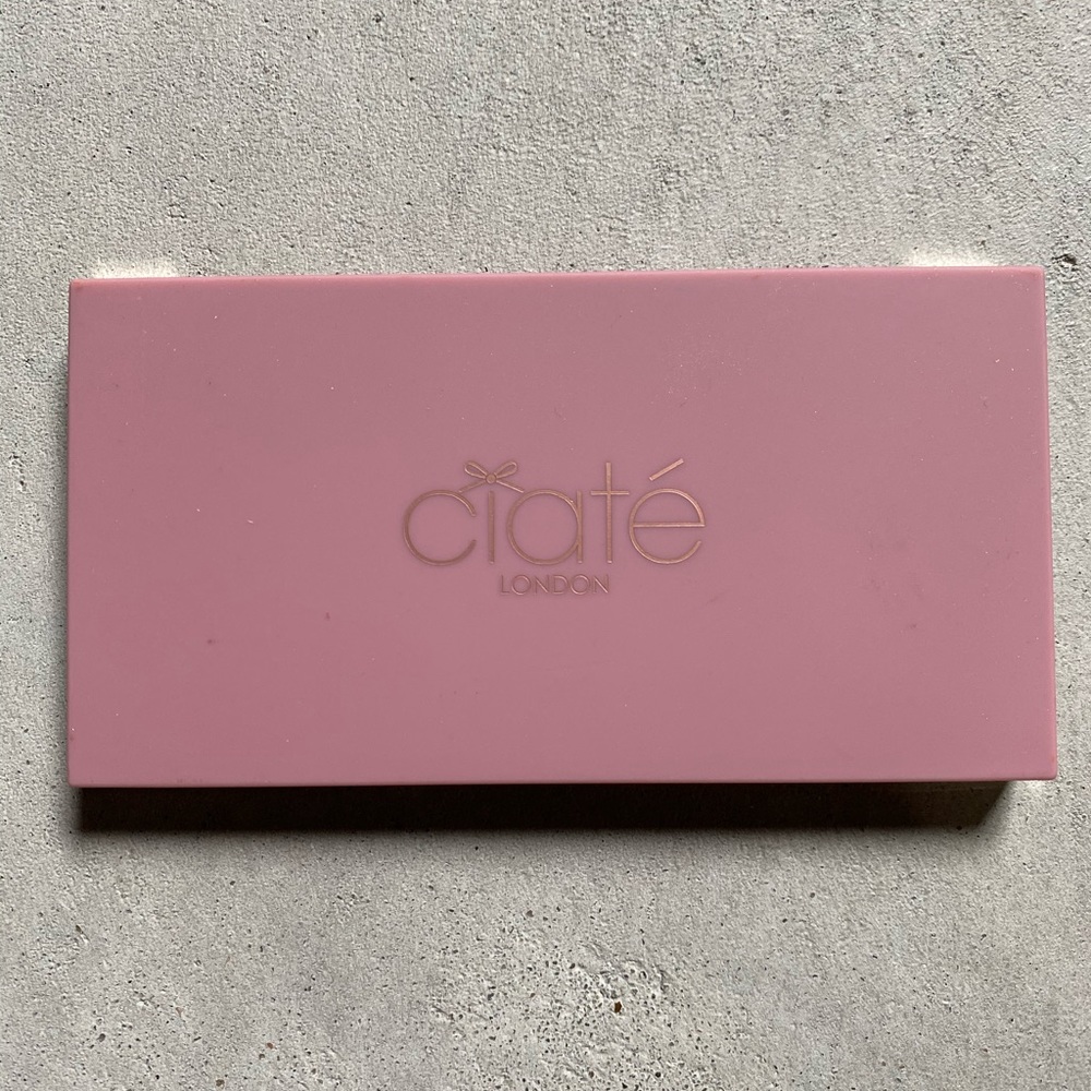 Cíate London eyeshadow palette